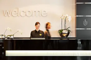 Relais & Châteaux Hotel Burg Schwarzenstein - Réception