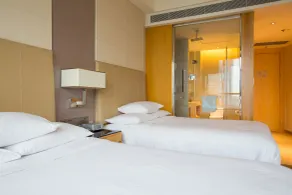 Courtyard by Marriott Hangzhou Qianjiang - Room