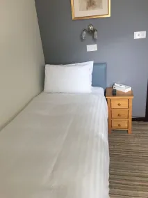 Bridge Farm Guesthouse rooms - Room