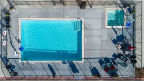 Hampton Inn Selma Ca  - Piscine