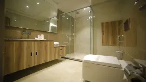 Dhamma Grand Hotel Resort - Bathroom