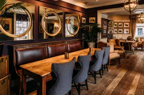 The Royal Hotel - Restaurant