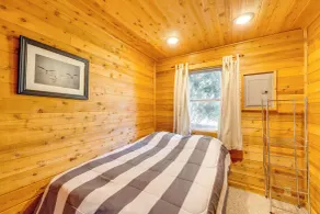 Lakefront Wisconsin Escape w/ Boat Dock & Kayaks! - Interiør
