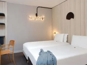 ibis Styles Clermont Ferrand Sud La Pardieu - Chambre