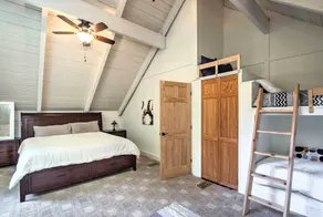 Gilford Cabin - 2 Mi to Gunstock Mountain Resort! - Interior