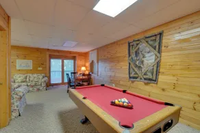 Wooded Cabin w/ Decks & Dale Hollow Lake Views! - Innvendig
