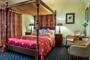 The Bear, Cowbridge - Habitación