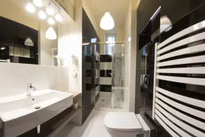 Yourplace Central Apartments - Bathroom