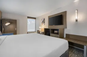 SureStay Plus Hotel by Best Western Chicago Lombard - Zimmer