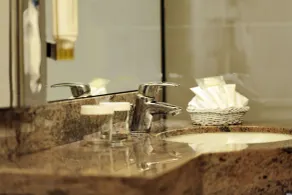Soaltee Hotel by Trip Inn Frankfurt Messe Tagungshotel - Salle de bain