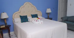 Global Villa Hotel Restaurant and Conference center - Room