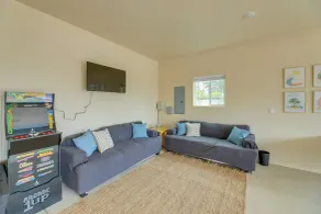Family-friendly Florence Home: 3 Mi to the Coast! - Interiör