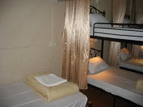 Gotum Hostel & Restaurant - Room