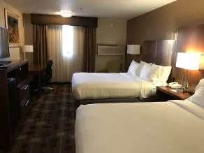 Holiday Inn Express Corning by IHG - Habitación