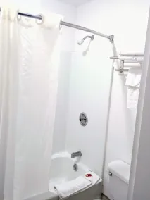 Econo Lodge Milldale - Southington - Salle de bain
