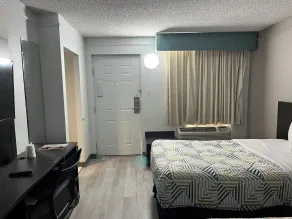 Studio 6 Phoenix, AZ Midtown - Room