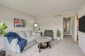 3 Mi to Dtwn Royal Oak: Getaway w/ Fenced Yard! - Interiør