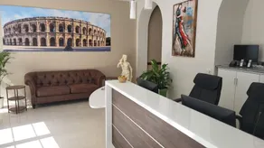 SQUARE HOTEL - Reception