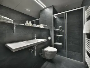 EA Hotel New Town - Bathroom