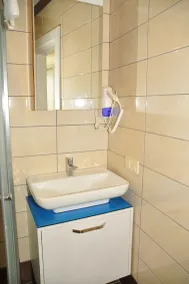 Aura Boutique Hotel - Bathroom
