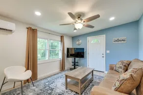 'the Garden Cottage' w/ Yard & Views in Erwin! - Innvendig
