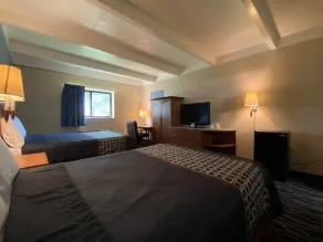 Economy Inn North Randall - Rom