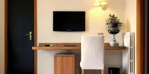 Hotel Plaza - Room