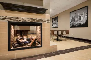 Super 8 by Wyndham Hershey Chocolate Avenue - Restaurant