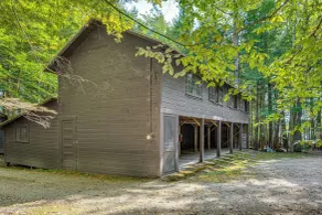 Rustic Cabin w/ Squam Lake Access & Fireplace! - Innvendig
