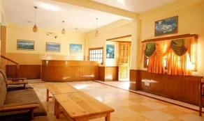 FabHotel Ballus Cafe & Resort - Recepción