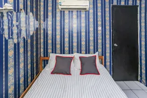 Akasia Budget Hotel - Zimmer