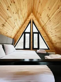 Winterfell Mestia - Premium Chalet Complex - Habitación