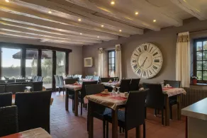 Logis Hôtel Restaurant La Vieille Ferme, Mâcon Nord - Restaurant