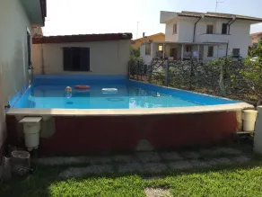 Apartment in a villa with a relaxing pool - Pool