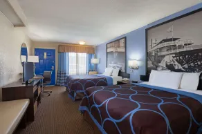 Super 8 by Wyndham Hammond - Room