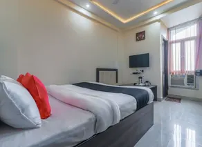 Hotel Mahadeva Regency - Room