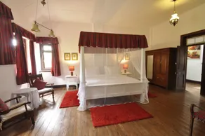 Scottish Planter Bungalow- Thema Collection - Room