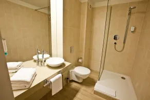 Platinum Apartments Aparthotel - Bathroom