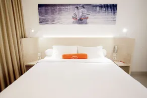 HARRIS Hotel Samarinda - Room