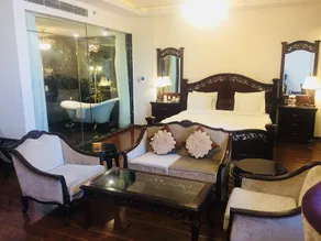 Ramada Plaza By Wyndham, Chandigarh Zirakpur - Room