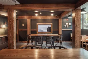 The Ozarker Lodge - Hall