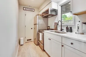 Cozy Meyers Lake Townhome: Near Hall of Fame! - Interiør
