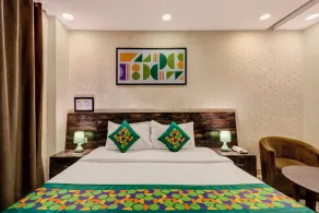 Treebo Masterprice Inn - 15 Mins From Airport - Zimmer