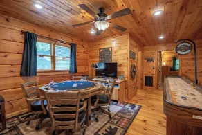 Outlaw Mountain Lodge: Fire Pit & Panoramic Views! - Innvendig