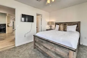 Updated Gilbert Home w/ Pool, Outdoor Dining Area - Rom