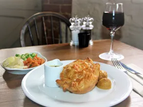 The Three Horseshoes - Restaurant