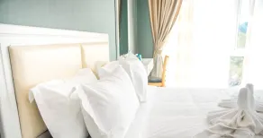 Scarlet Sails Resort - Room