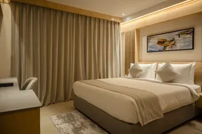 HOTEL LAKE VIEW - Room