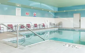 Holiday Inn Express & Suites Rock Falls by IHG - Pool