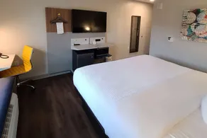 Microtel Inn & Suites by Wyndham Milford - Habitación